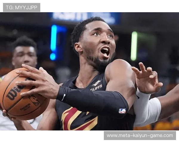 NBA霍姆格伦力量对抗训练加固秘籍：重塑你的篮球体能王者